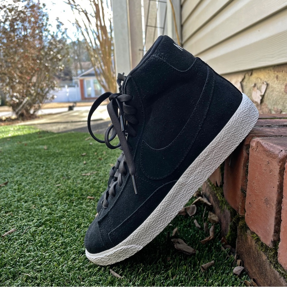 Nike Blazer Mid Black/Summit White Shoes Sz 7Y Women’s Size 8.5 895850-003